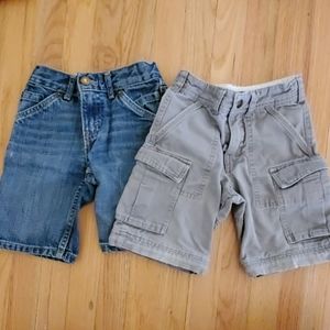 Lot of 2 pairs boys shorts 💙3 for $20 item💙